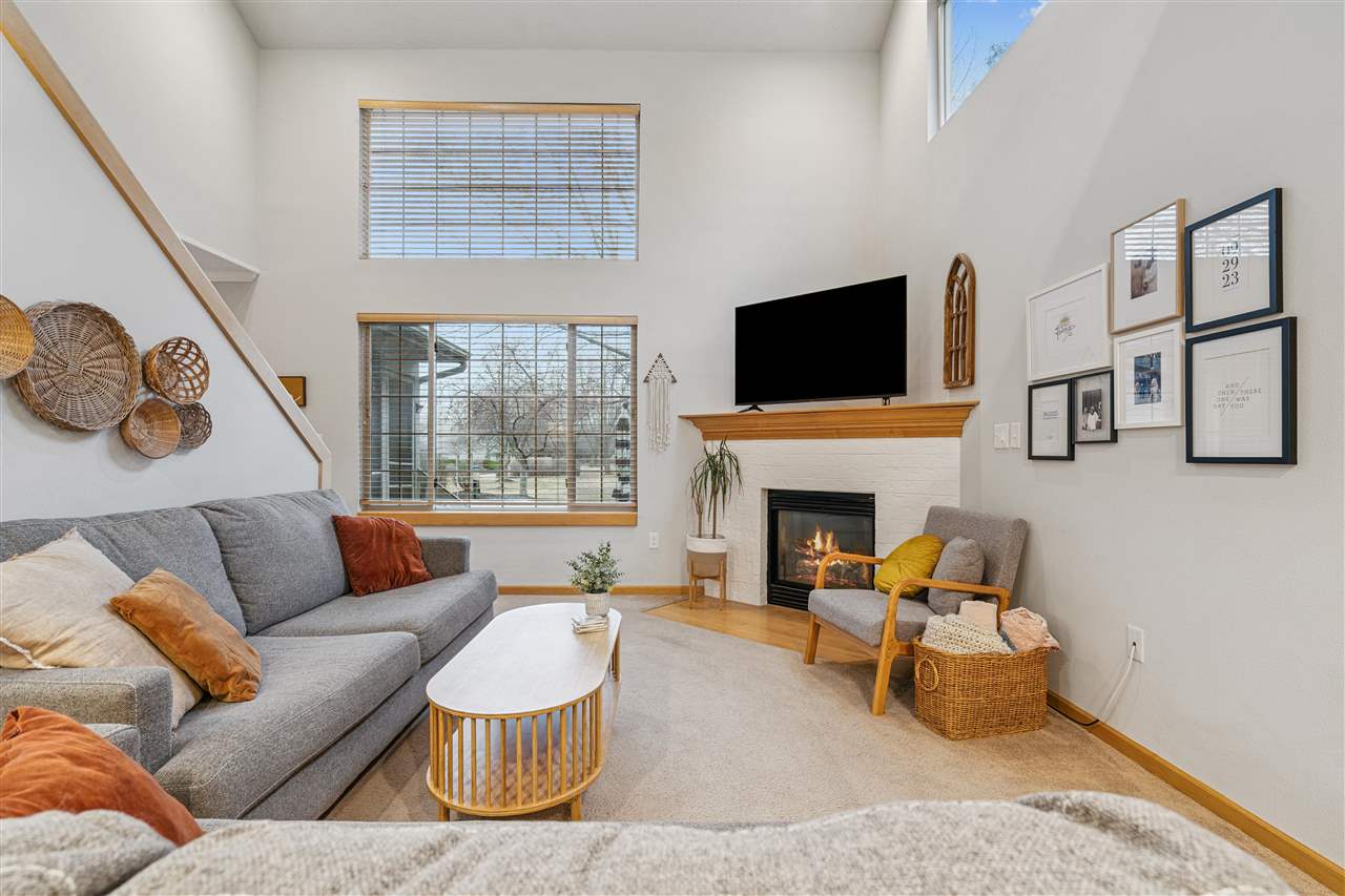 2325 Mulberry Street Coralville IA 52241