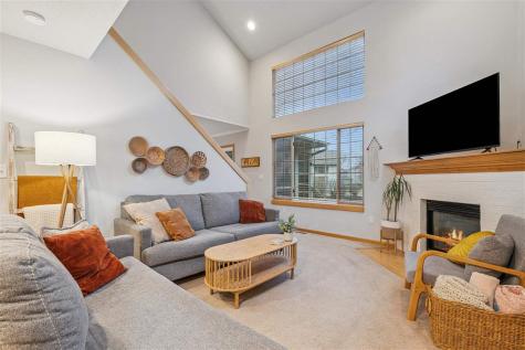 2325 Mulberry Street Coralville IA 52241