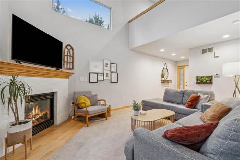 2325 Mulberry Street Coralville IA 52241