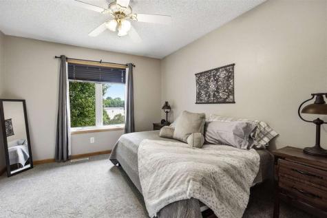 408 Sugar Creek Lane North Liberty IA 52317