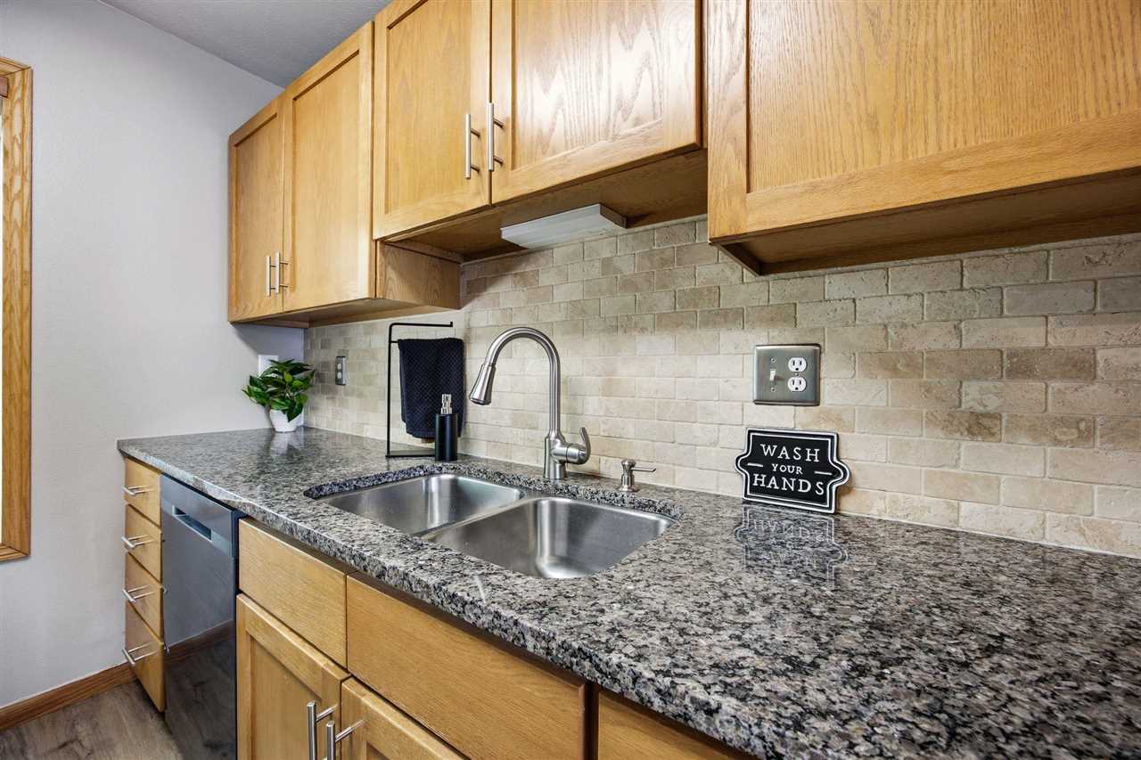 408 Sugar Creek Lane North Liberty IA 52317