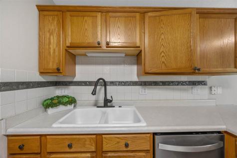 1545 Mckinley Place Iowa City IA 52246