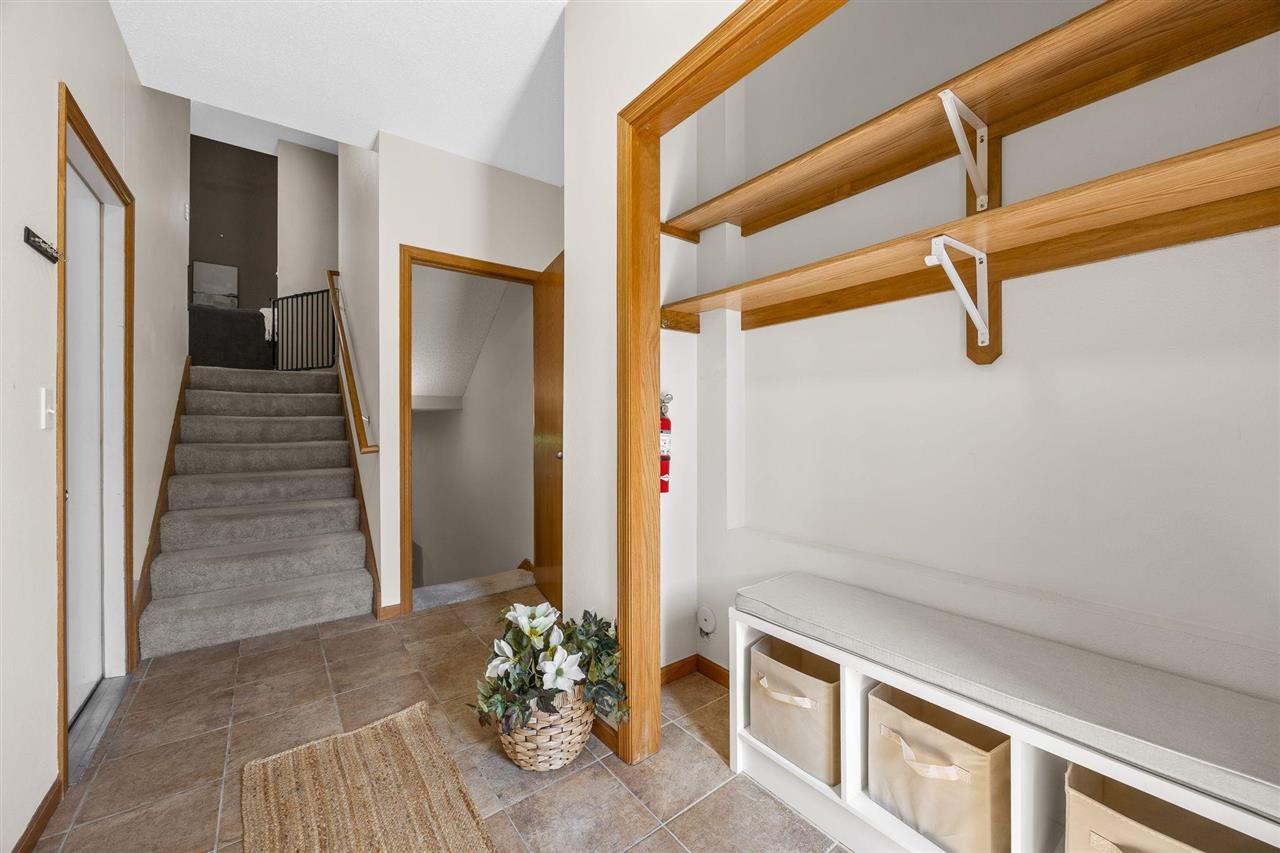 1545 Mckinley Place Iowa City IA 52246