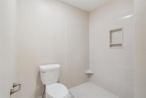 640 Maclan Court Iowa City IA 52246