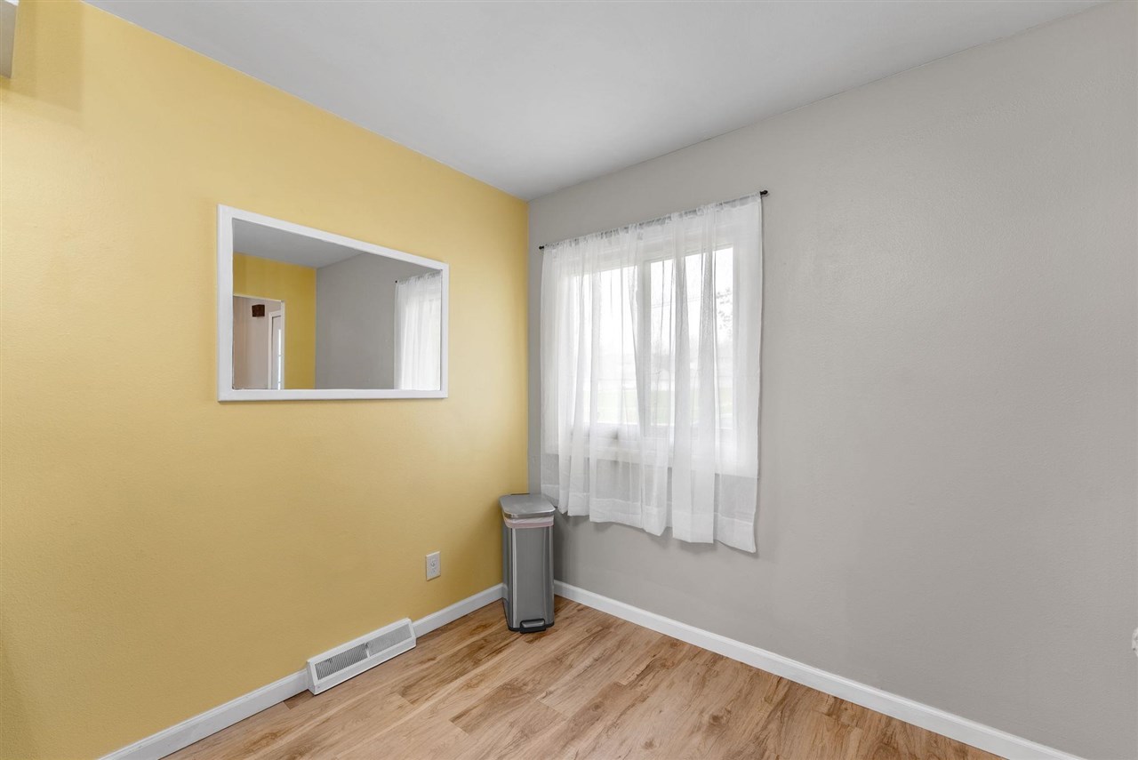 439 Peterson Street Iowa City IA 52245