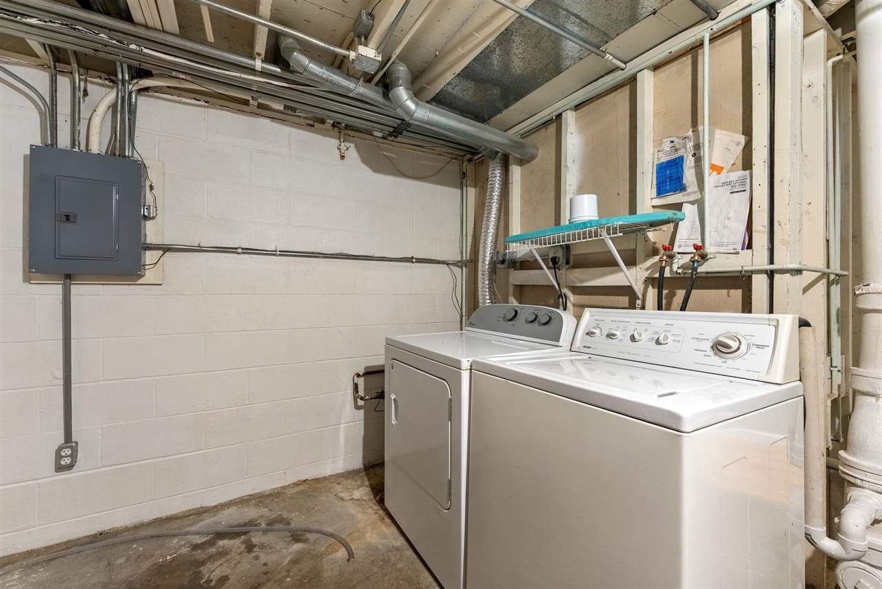 439 Peterson Street Iowa City IA 52245