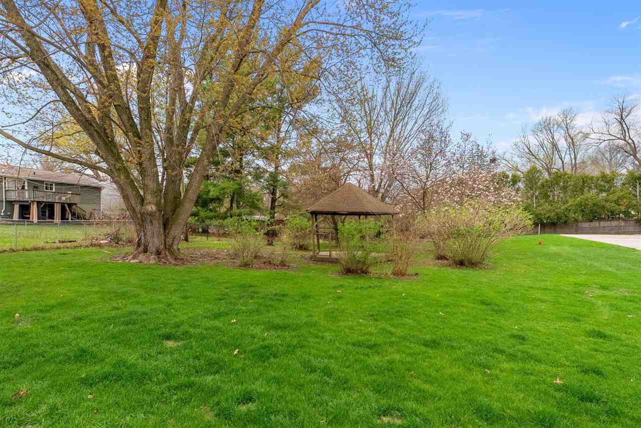 439 Peterson Street Iowa City IA 52245
