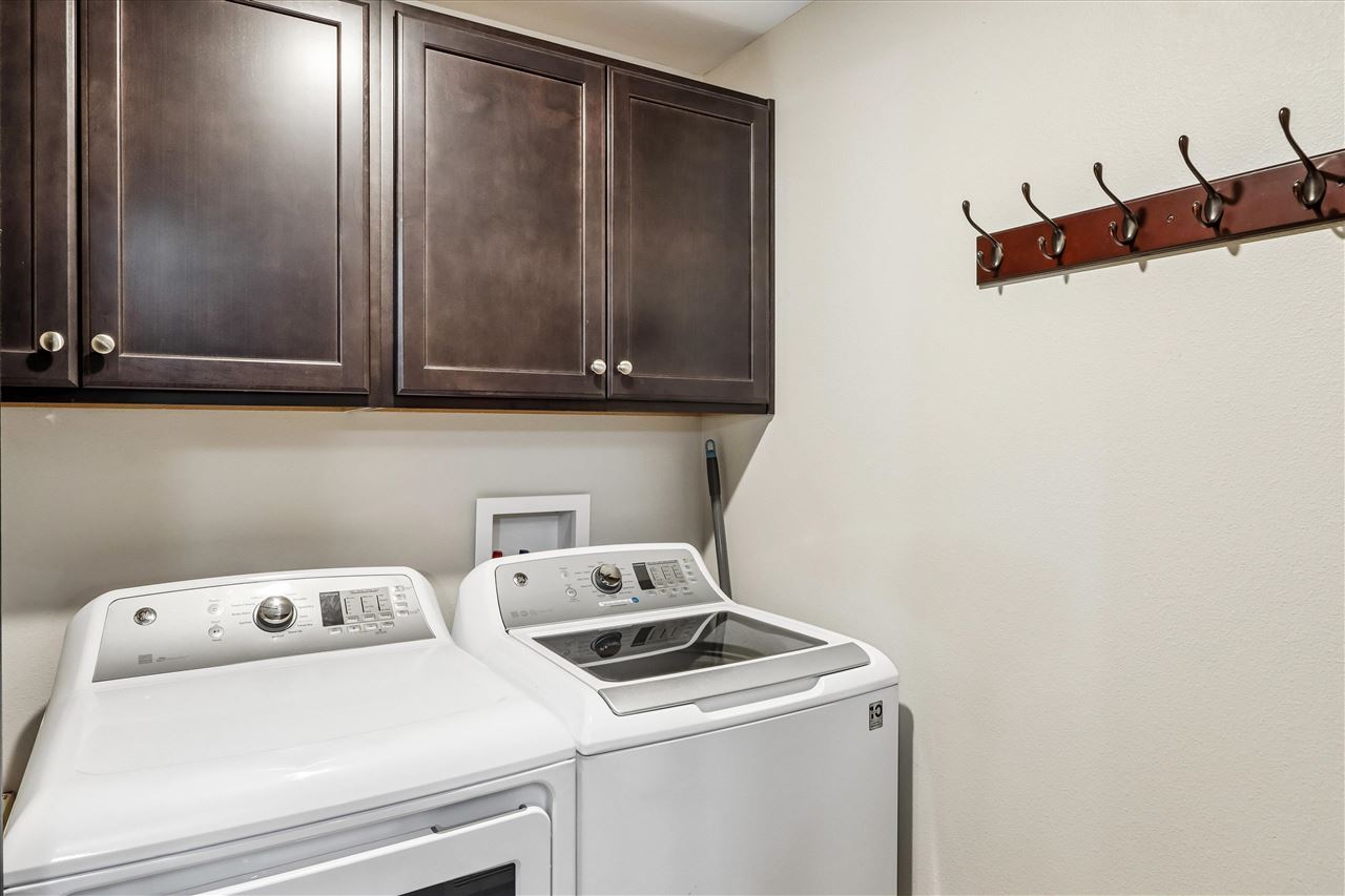 2863 Spring Rose Circle Coralville IA 52241