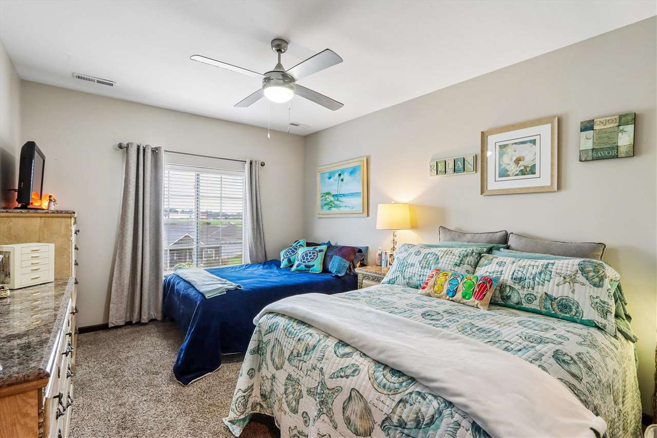 2863 Spring Rose Circle Coralville IA 52241