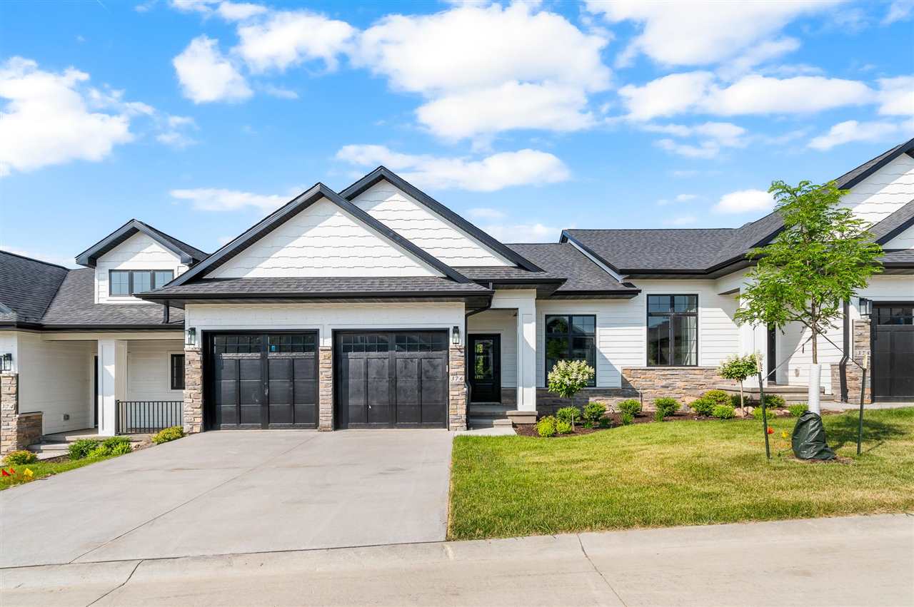 354 Hidden Ridge Drive Coralville IA 52241