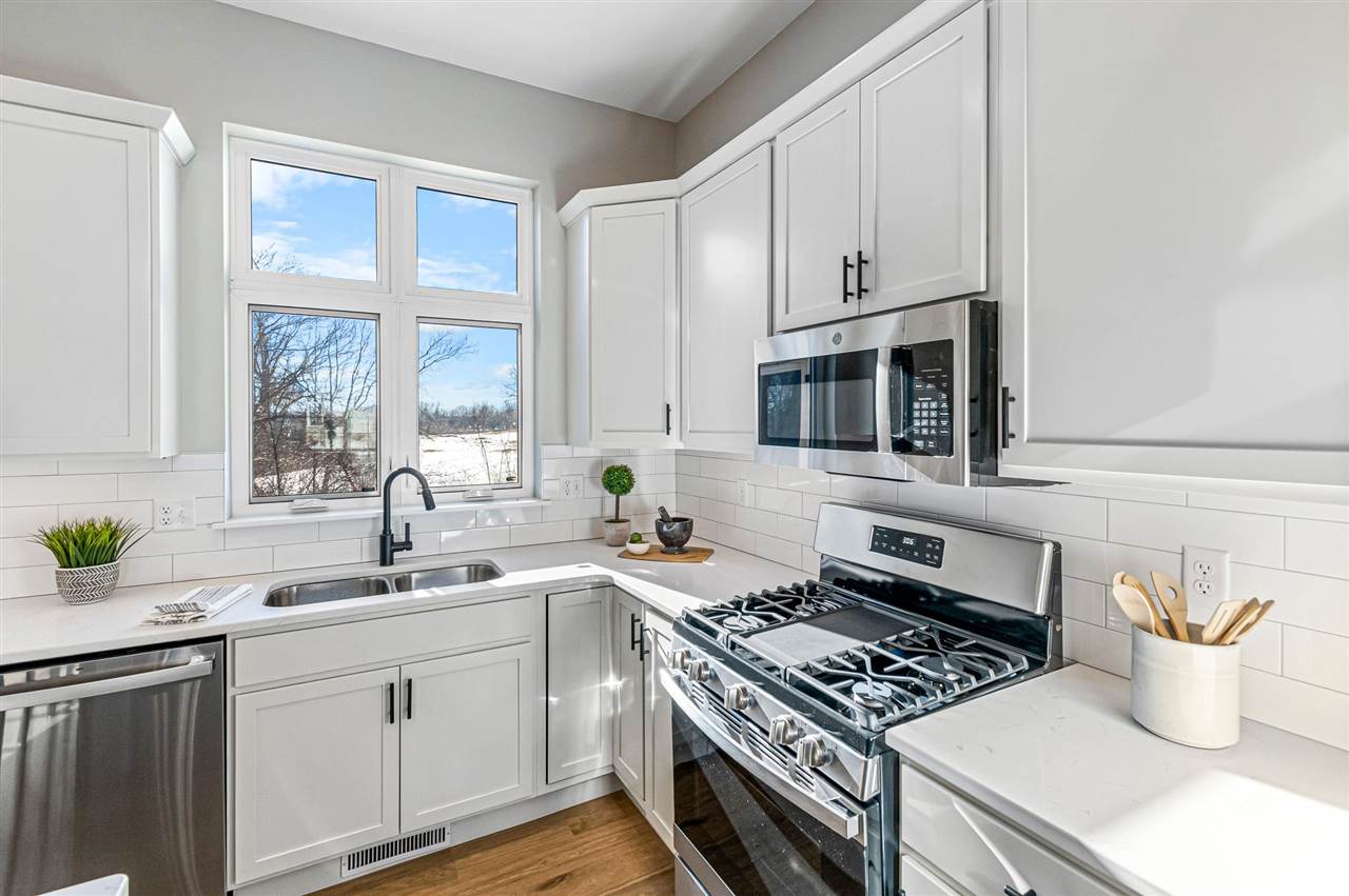 354 Hidden Ridge Drive Coralville IA 52241
