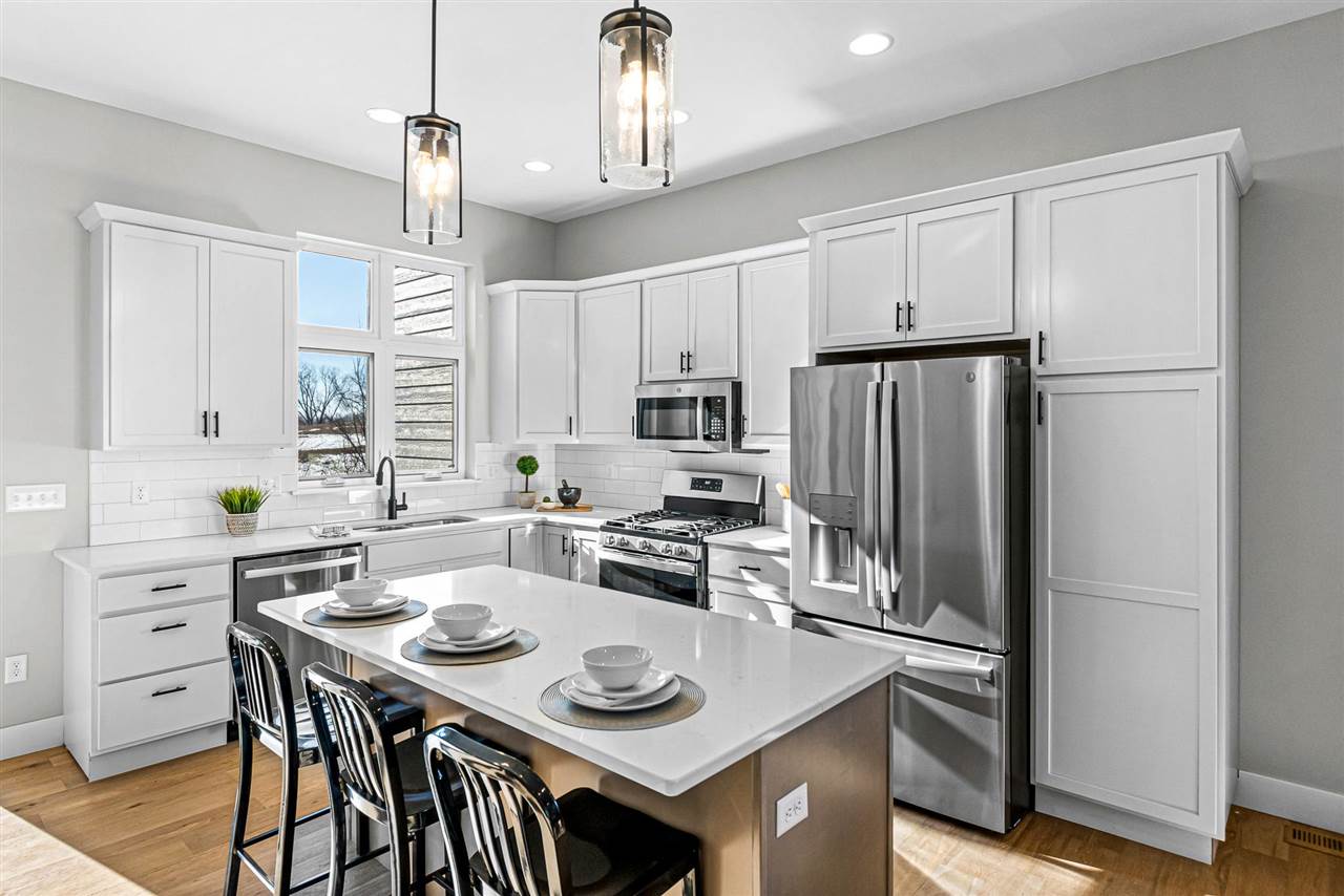 354 Hidden Ridge Drive Coralville IA 52241