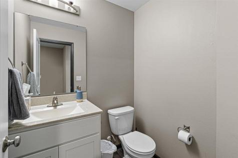 363 Aspen Court Solon IA 52333
