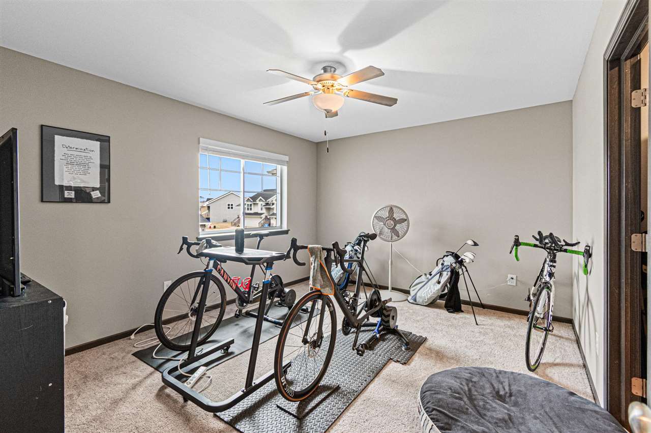 363 Aspen Court Solon IA 52333