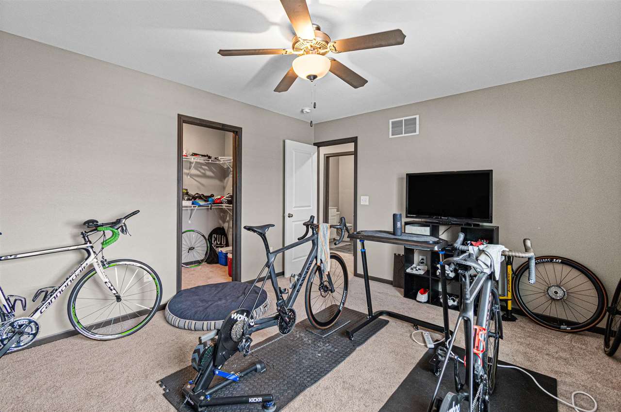 363 Aspen Court Solon IA 52333