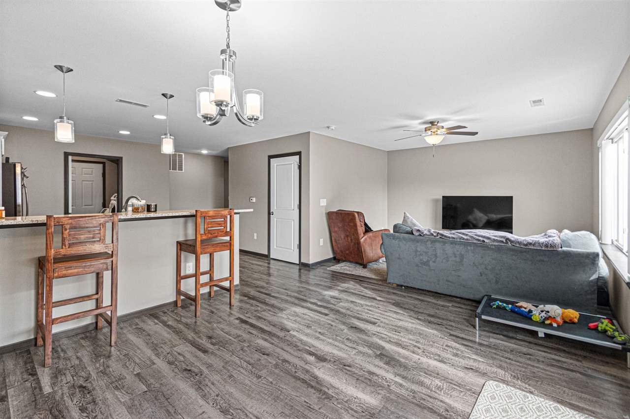 363 Aspen Court Solon IA 52333