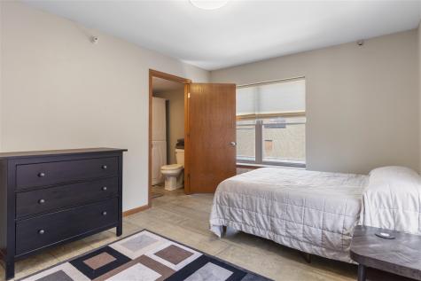 332 S Linn Street Iowa City IA 52240