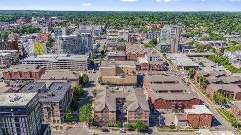 332 S Linn Street Iowa City IA 52240