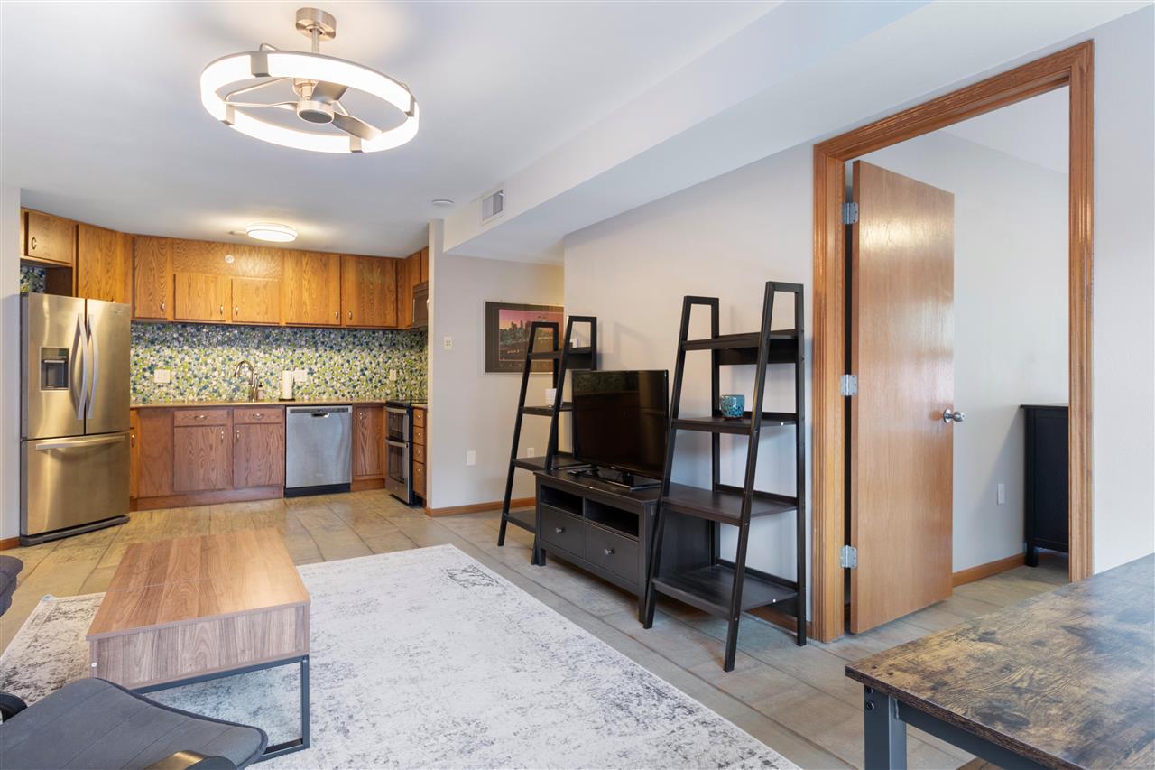 332 S Linn Street Iowa City IA 52240