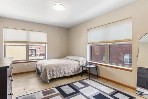332 S Linn Street Iowa City IA 52240