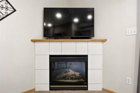 2272 Holiday Road Coralville IA 52241