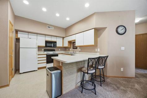 2272 Holiday Road Coralville IA 52241