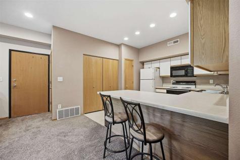 2272 Holiday Road Coralville IA 52241