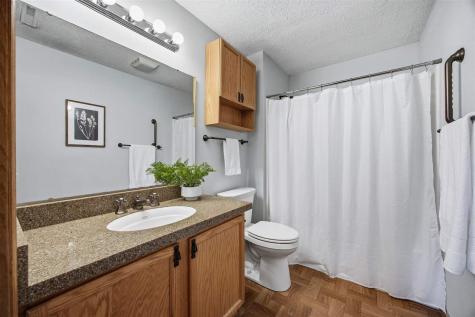 3000 Wilson Ave SW #3 Cedar Rapids IA 52404