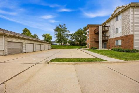 3000 Wilson Ave SW #3 Cedar Rapids IA 52404