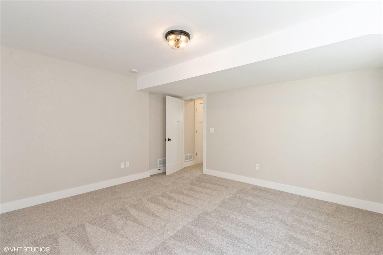 240 N Madison Avenue North Liberty IA 52317