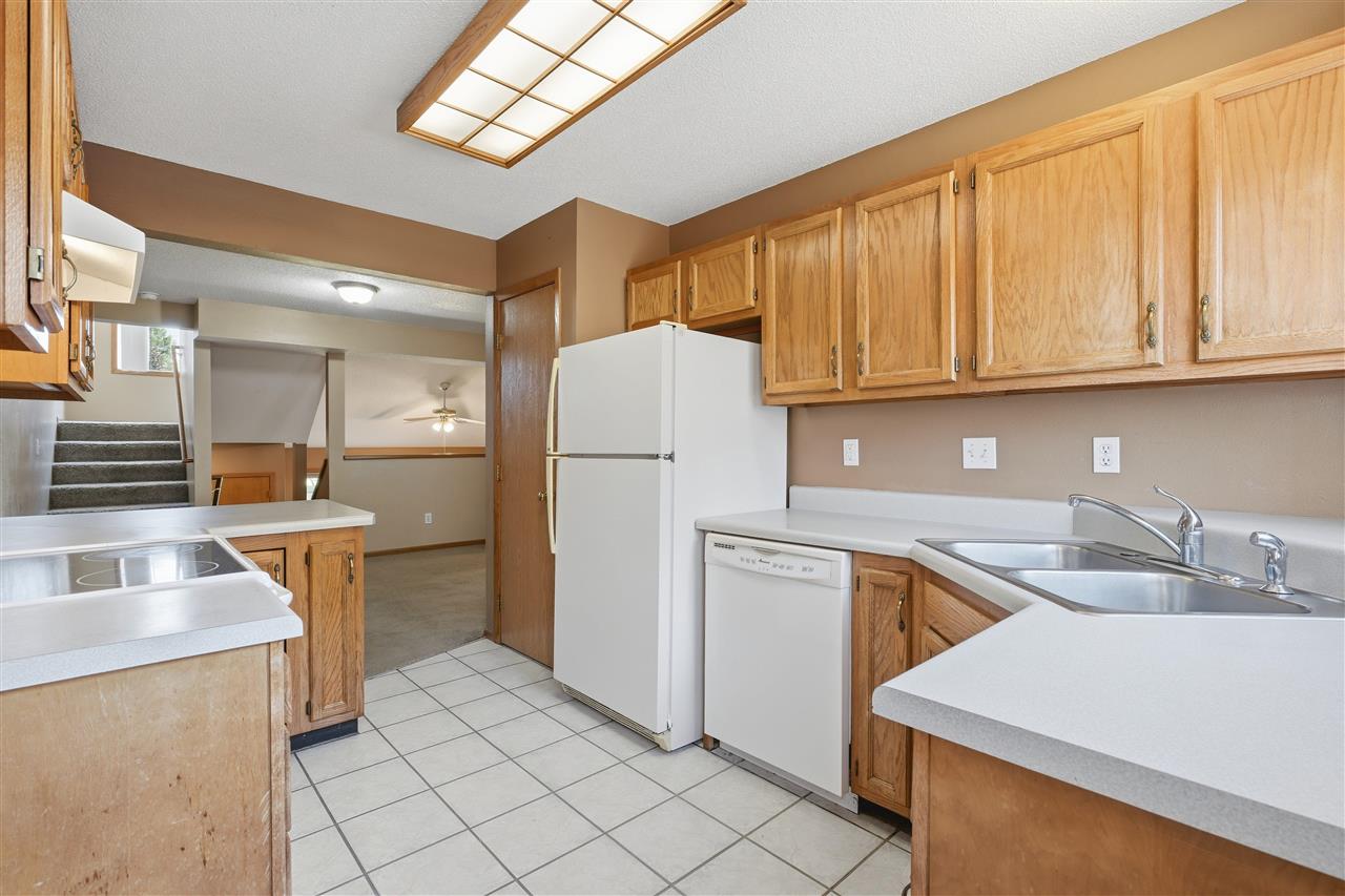 453 W Zeller Street North Liberty IA 52317