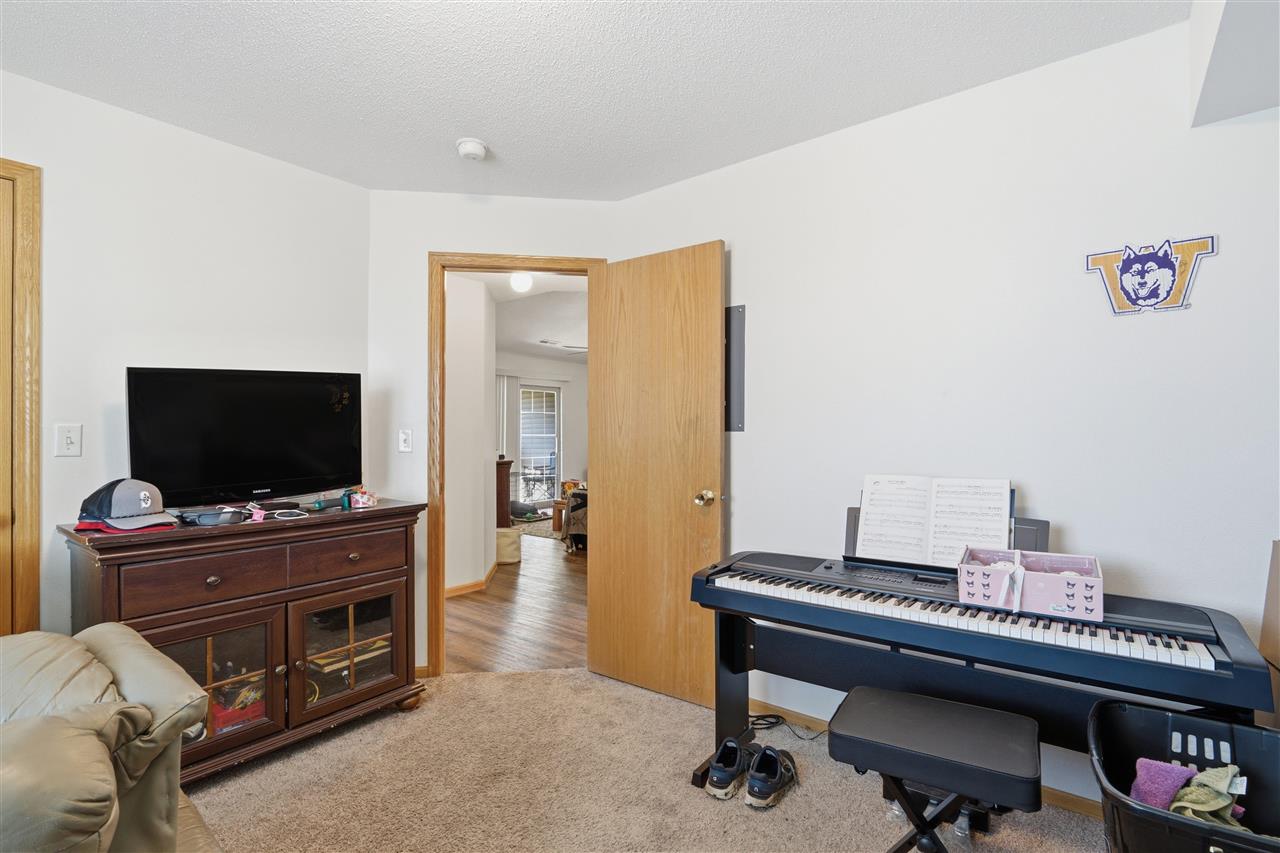 2270 Holiday Road Coralville IA 52241
