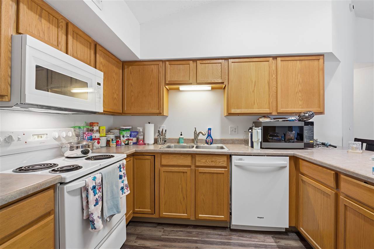 2270 Holiday Road Coralville IA 52241
