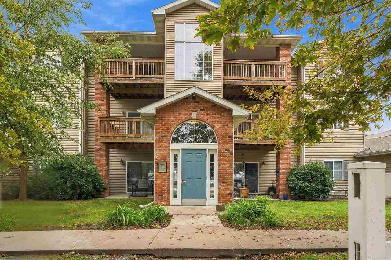2665 Triple Crown Lane Iowa City IA 52240