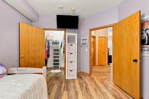 2665 Triple Crown Lane Iowa City IA 52240