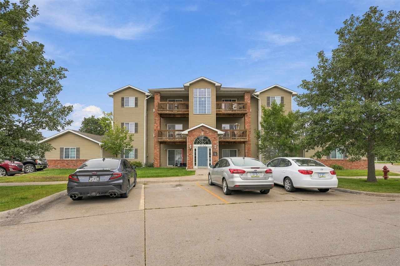 2665 Triple Crown Lane Iowa City IA 52240