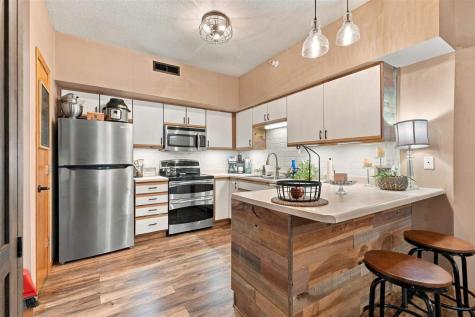 2665 Triple Crown Lane Iowa City IA 52240