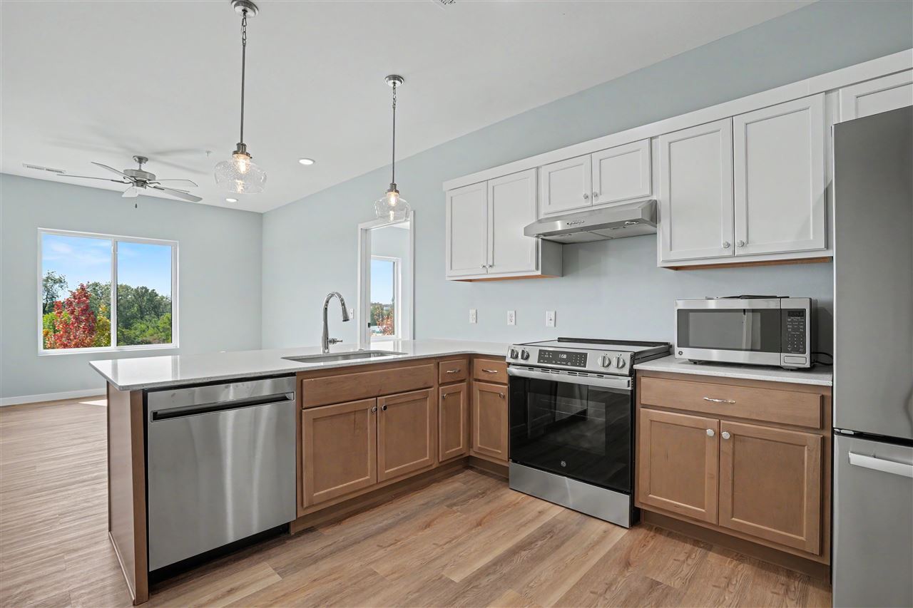 4428 Deer Creek Road Iowa City IA 52246