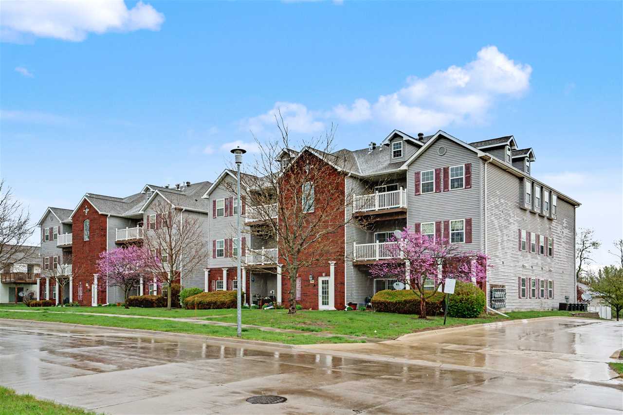 900 Rachael Street North Liberty IA 52317