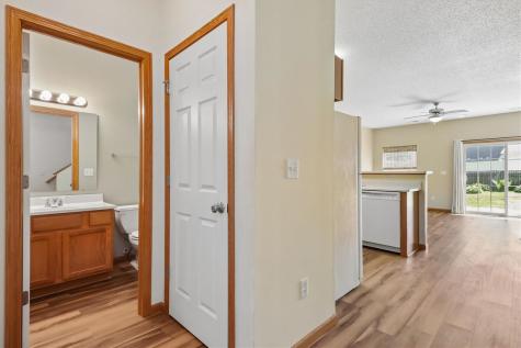 55 Primrose Court Iowa City IA 52240