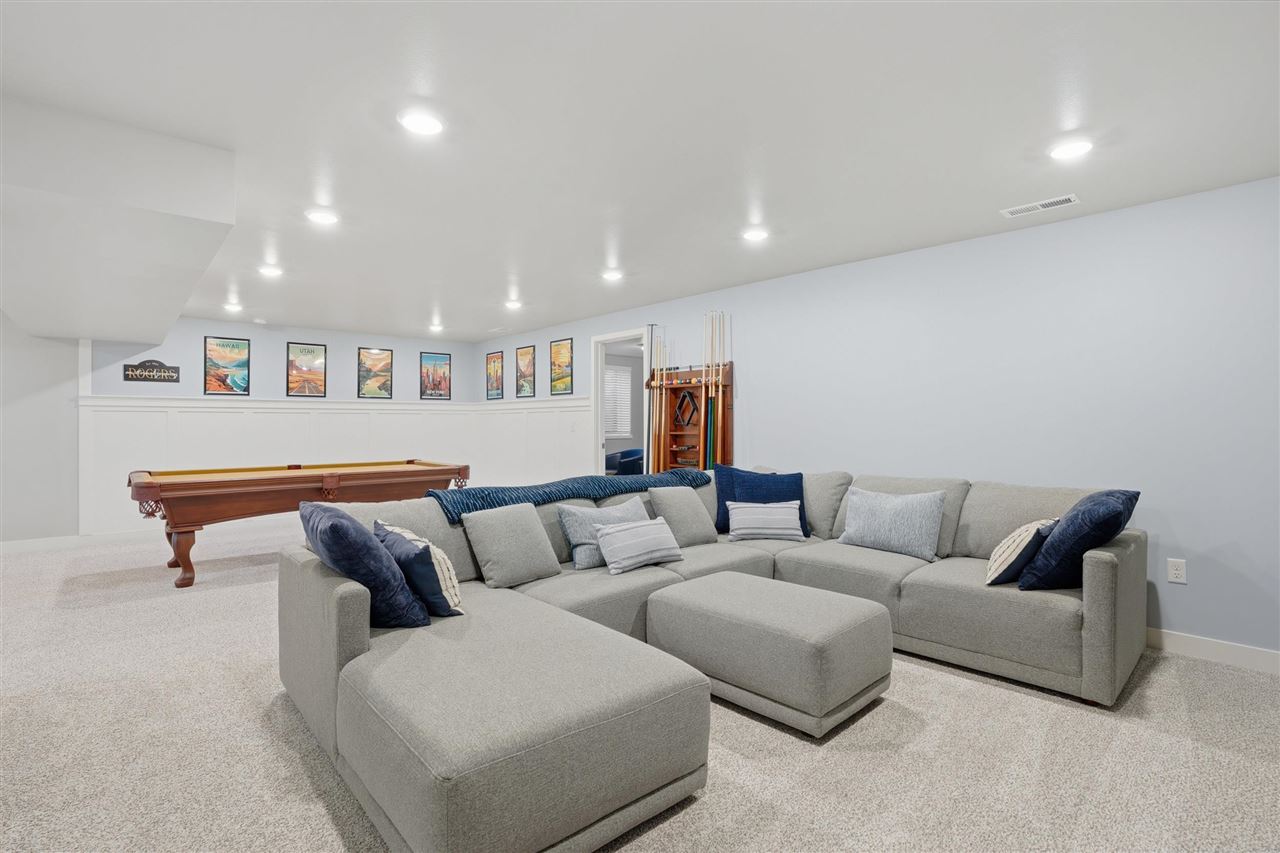 762 Clover Hill Drive North Liberty IA 52317