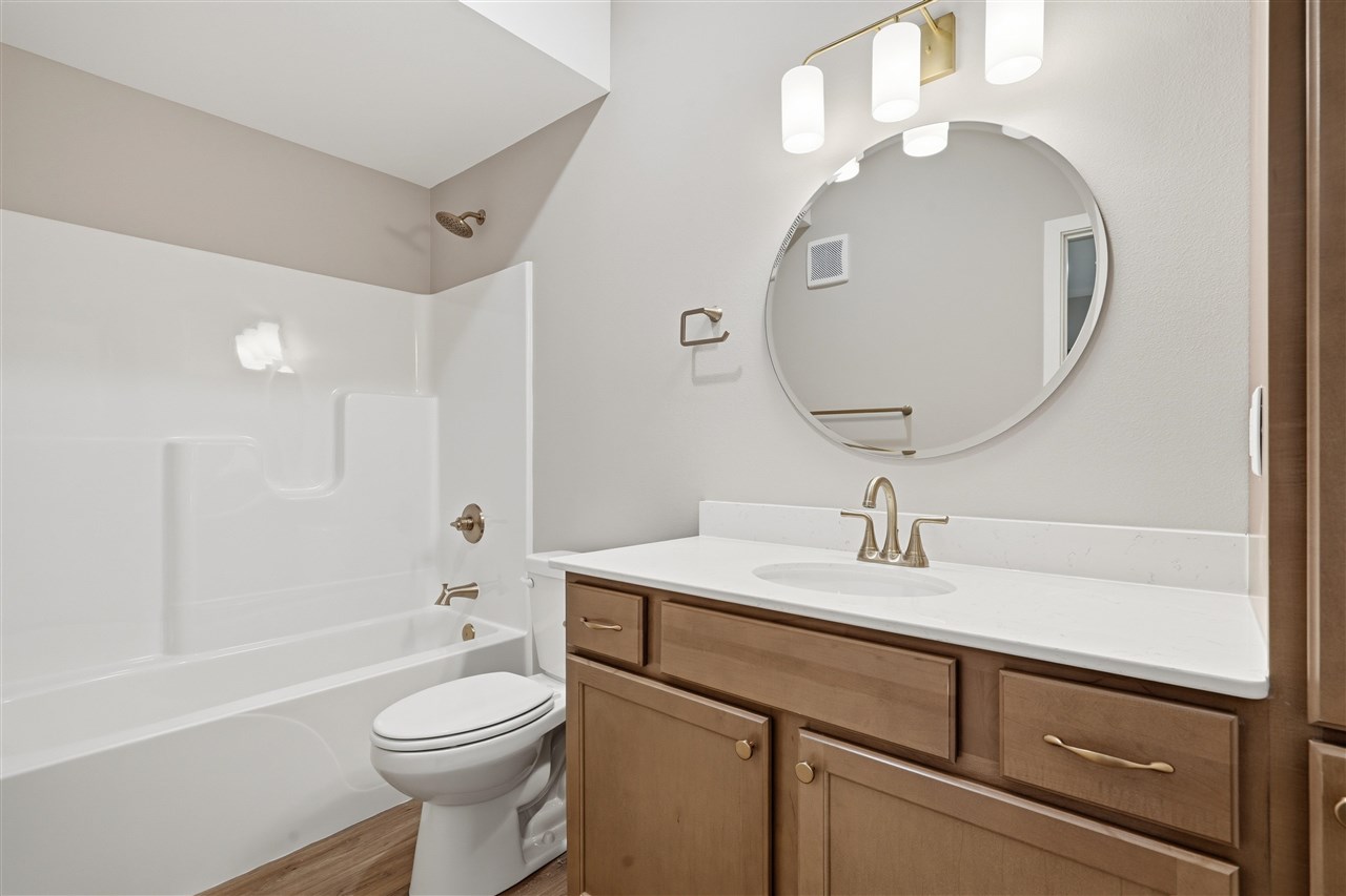 4428 Deer Creek Road Iowa City IA 52246