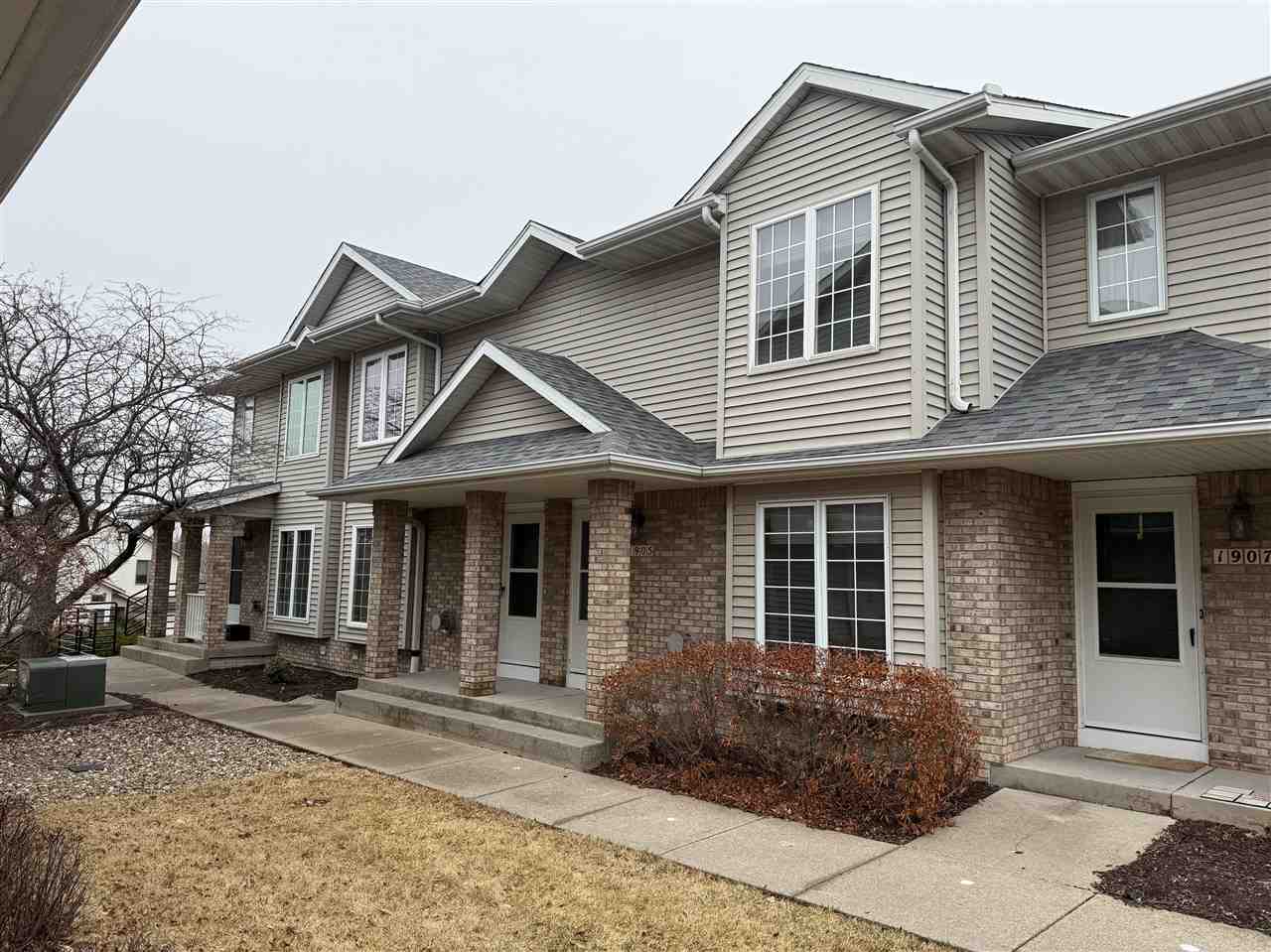 1905 Earl Road Iowa City IA 52246