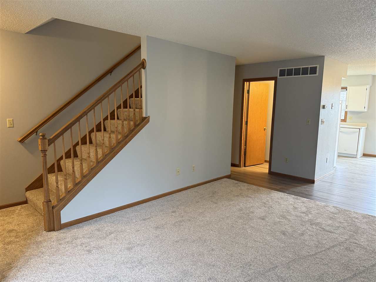 1905 Earl Road Iowa City IA 52246