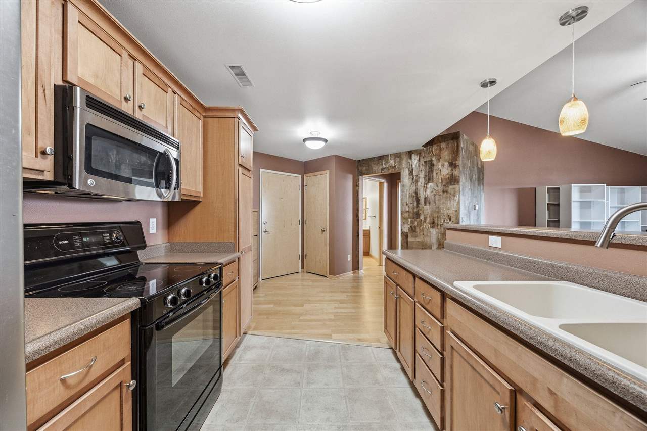 420 N 1st Avenue Iowa City IA 52245