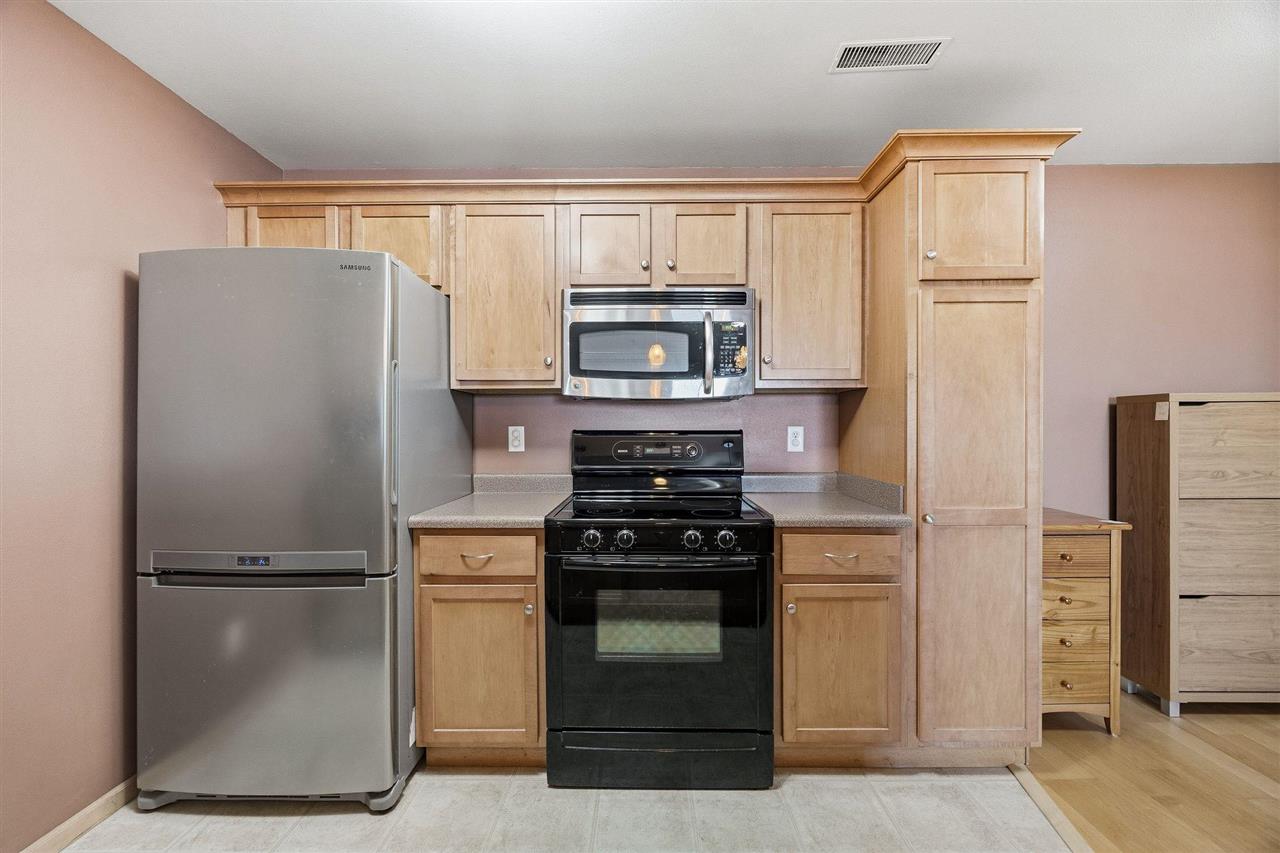 420 N 1st Avenue Iowa City IA 52245