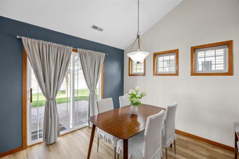 105 Wild Rose Lane Solon IA 52333