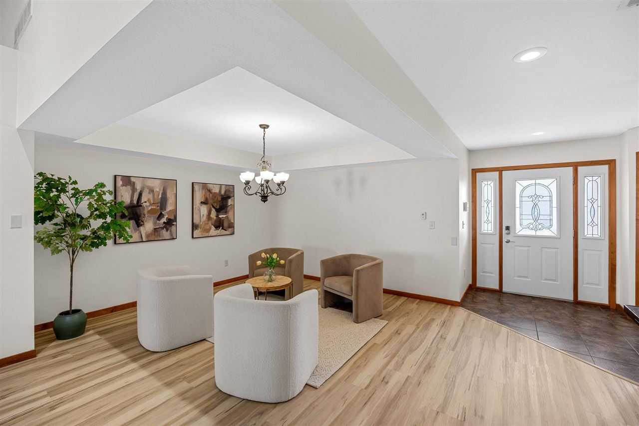 105 Wild Rose Lane Solon IA 52333