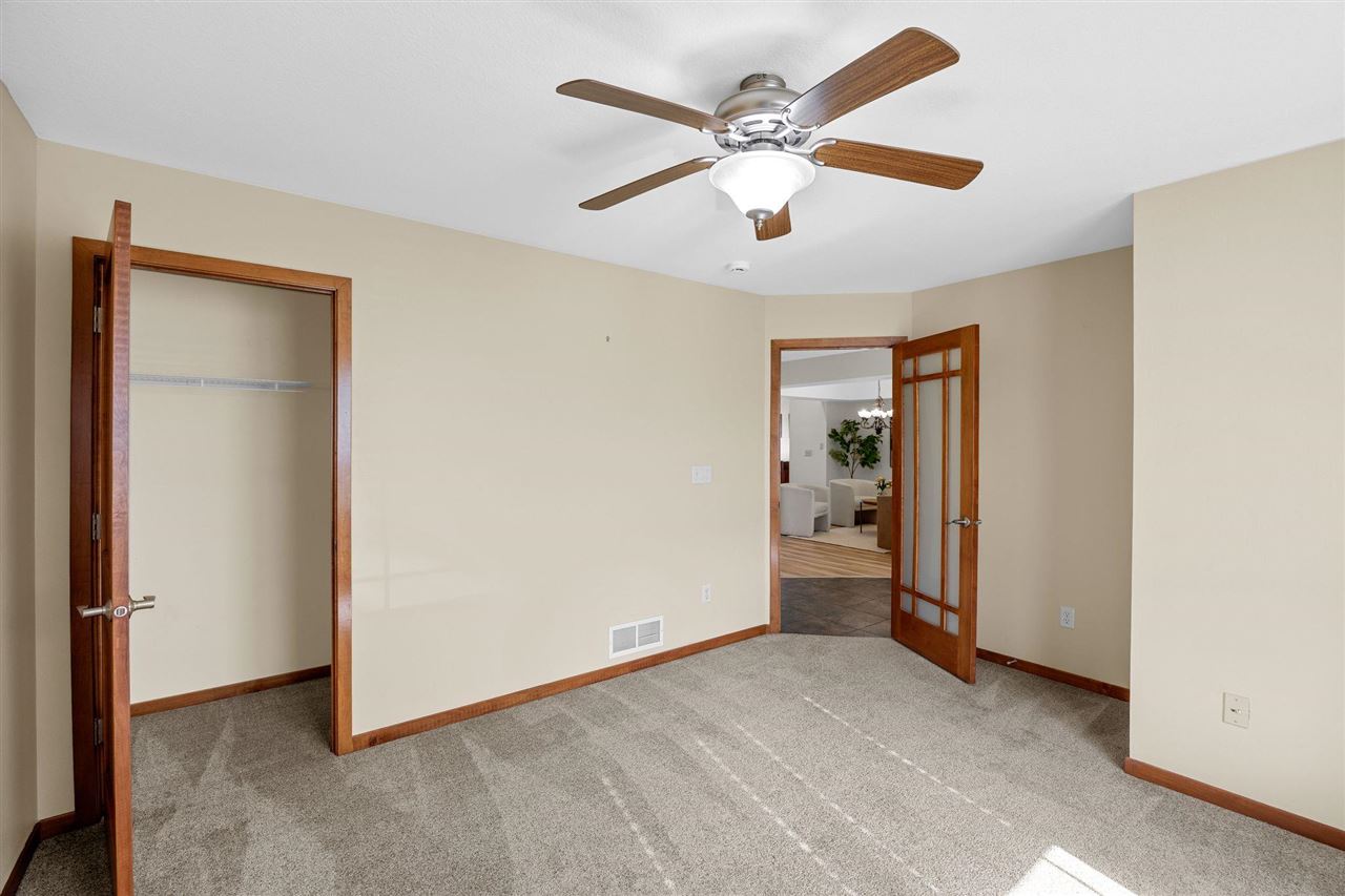 105 Wild Rose Lane Solon IA 52333