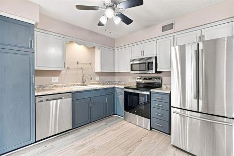 5720 Golden Court NE Cedar Rapids IA 52402